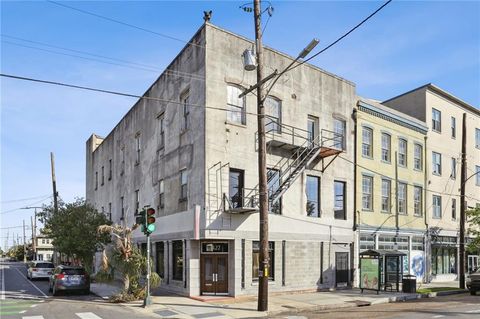 1427 ORETHA CASTLE HALEY Boulevard New Orleans LA 70113