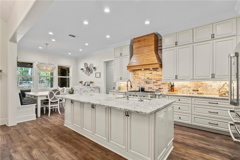 1793 LOTUS Road