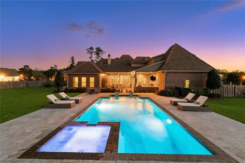 420 S FAIRWAY Drive Madisonville LA 70447