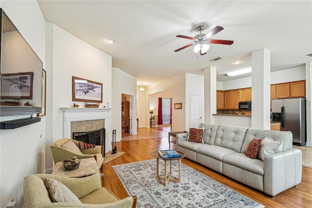 664 AMY Court