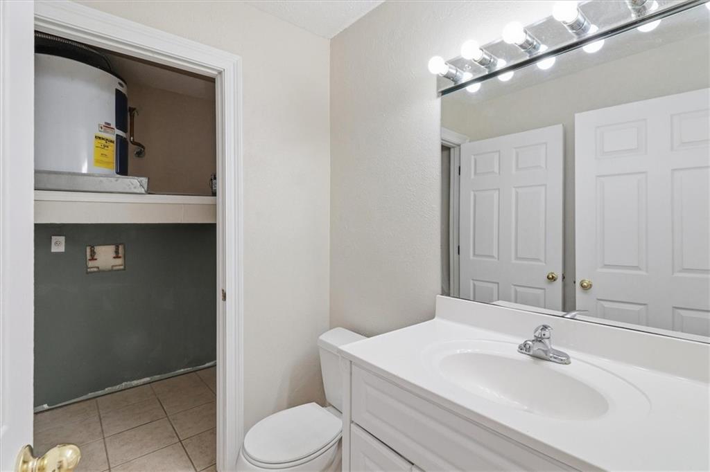 1729 NEWPORT Place 3