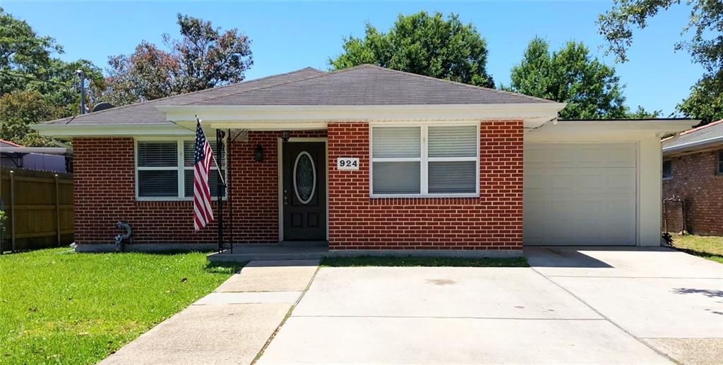 Photo 1 of 15 — 924 ELMEER Avenue, Metairie, LA 70005