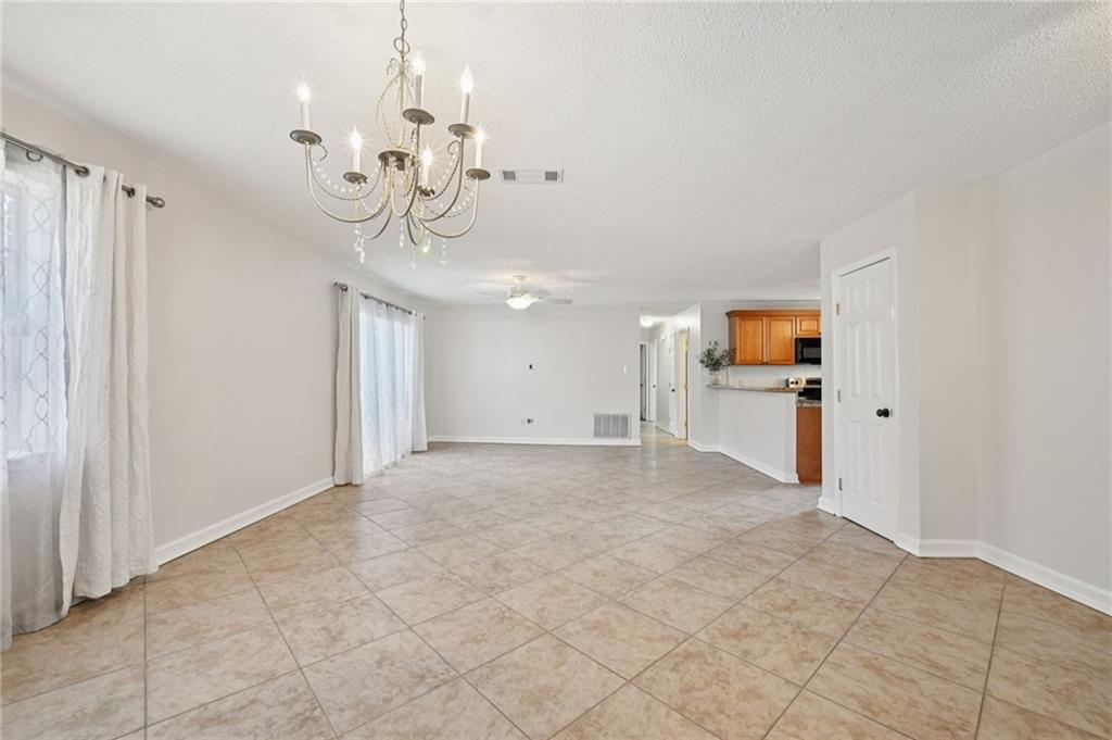 2772 RIDGEFIELD Road