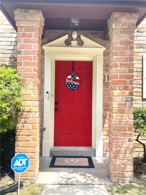 29 BRANDON HALL Drive D
