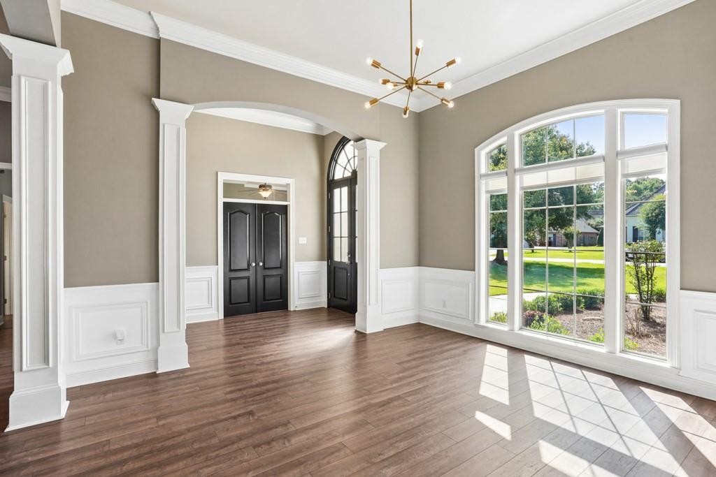 1082 WHITETAIL Drive