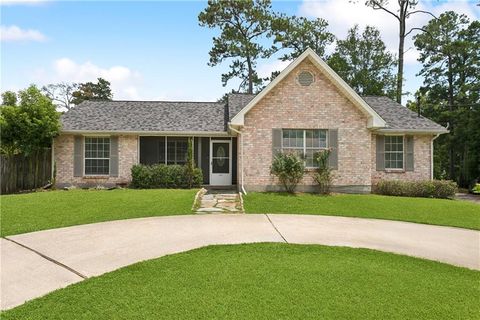 2972 PALM Drive Slidell LA 70458