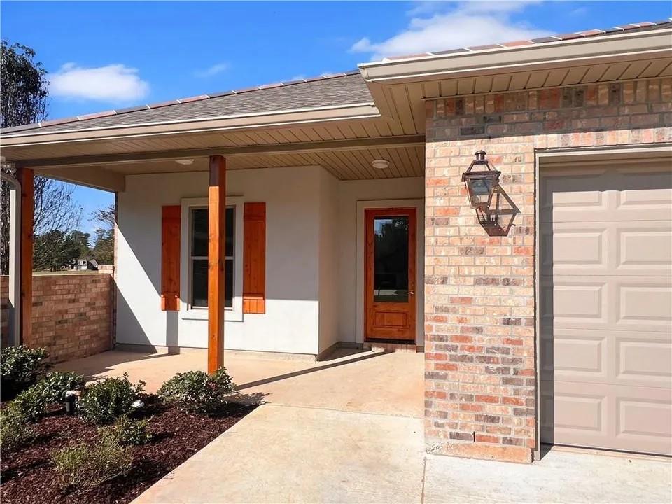 285 LOURDES Lane