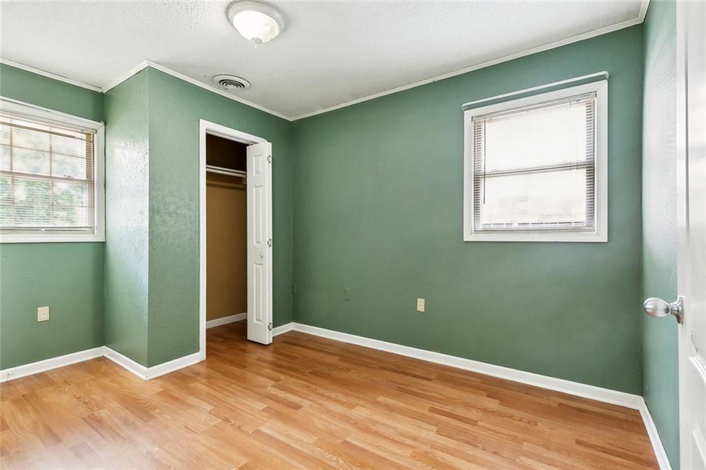 2412 RIVERBEND Drive