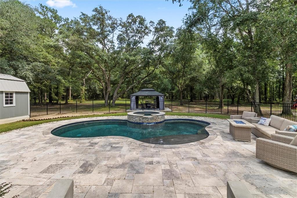 105 RUCKER Road