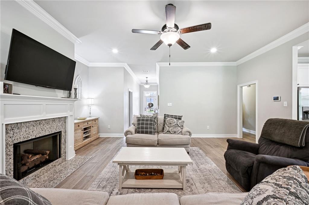 Ponchatoula, Louisiana 70454, United States, 4 Bedrooms Bedrooms, ,2 BathroomsBathrooms,Residential,Pending,43087