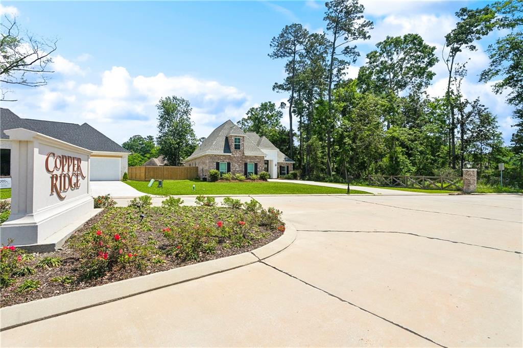 1763 HAZEL Drive
