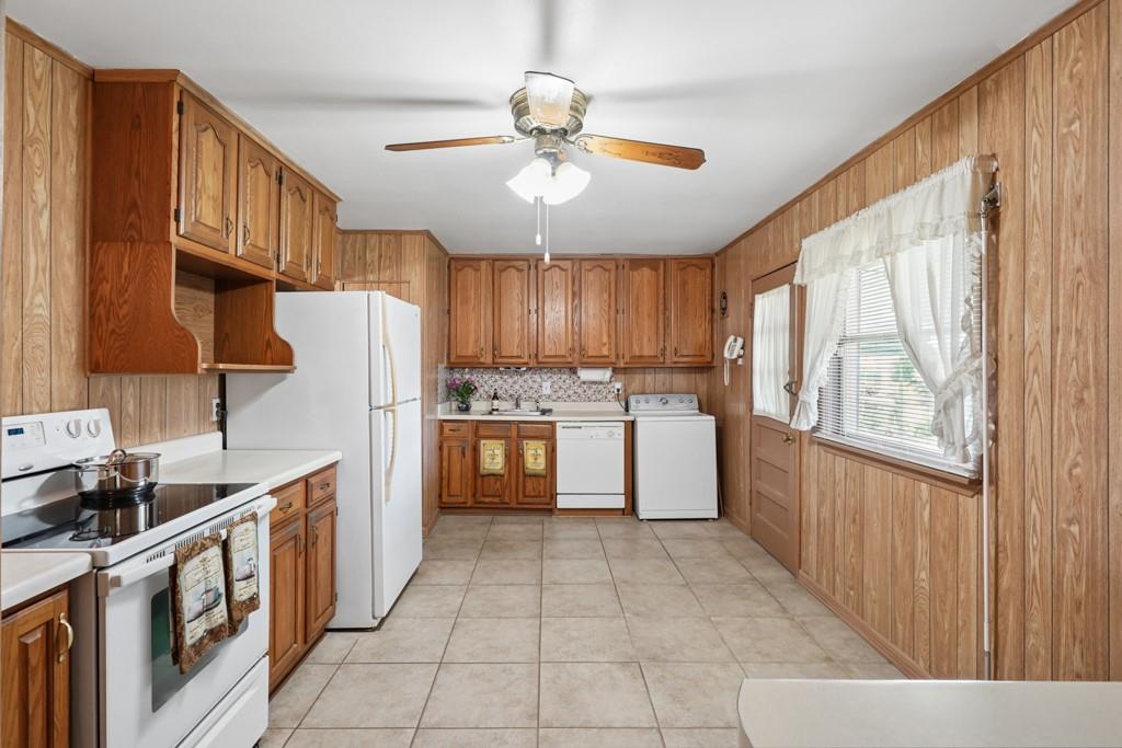 2122 STUMPF Boulevard