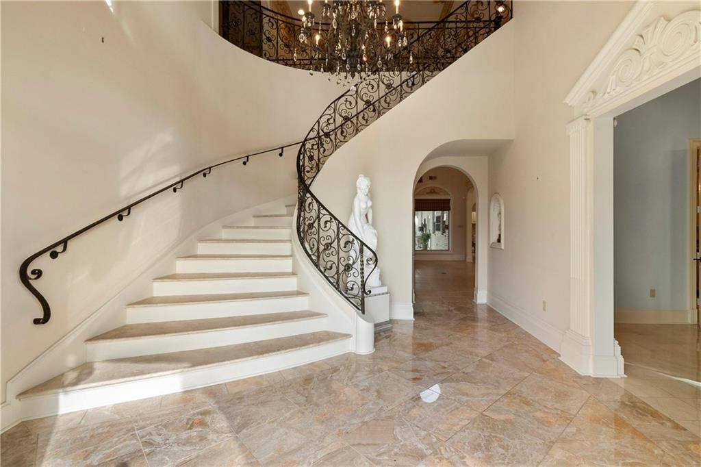 1501 TRANSCONTINENTAL Drive