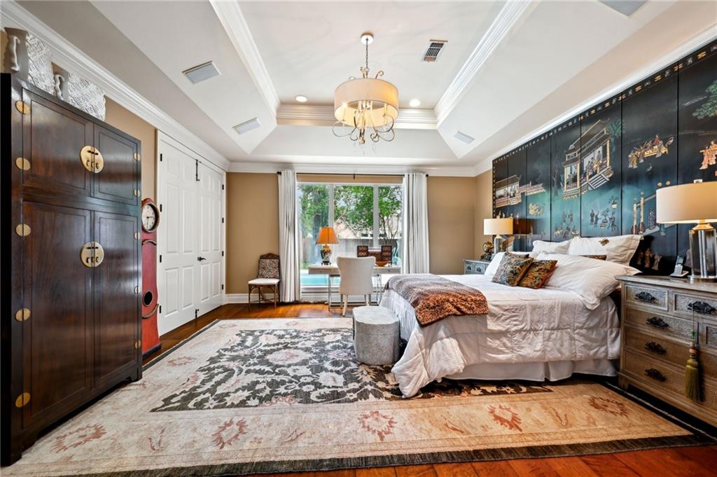 30 SANCTUARY Boulevard