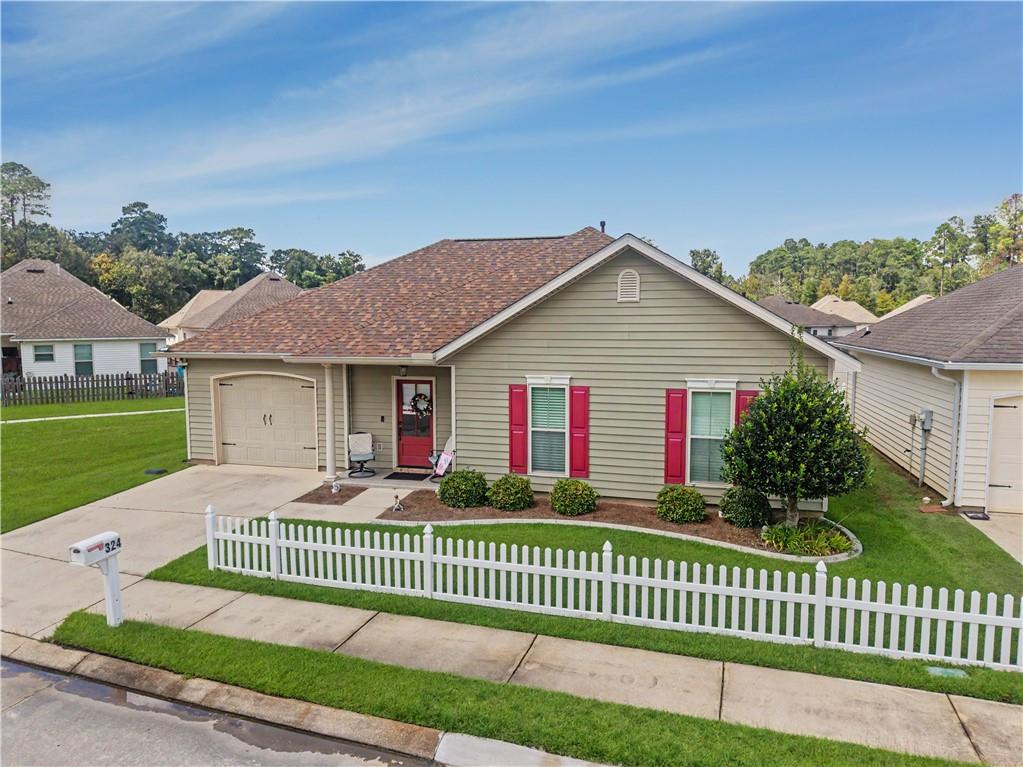 324 CRAFTSMAN Court