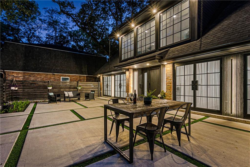 1208 BEVERLY GARDEN Drive