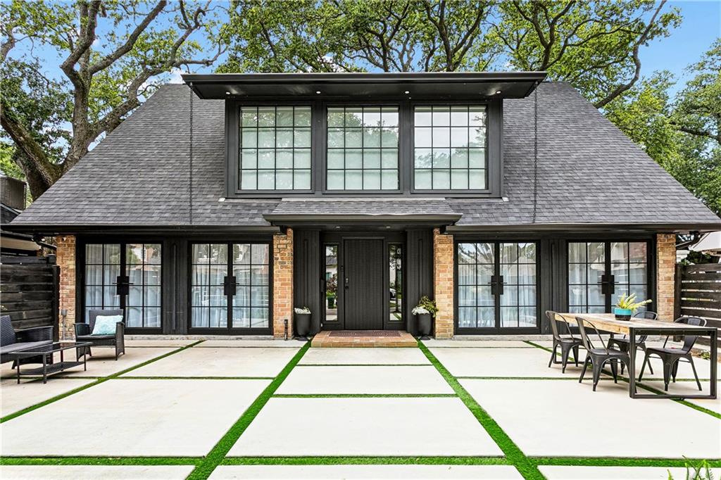 1208 BEVERLY GARDEN Drive