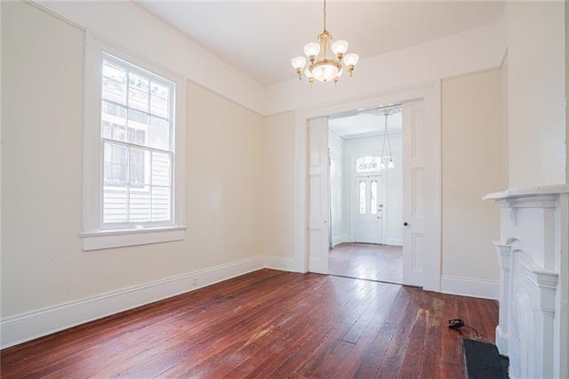 New Orleans, Louisiana 70130, United States, 2 Bedrooms Bedrooms, ,1 BathroomBathrooms,Residential,Active,57288