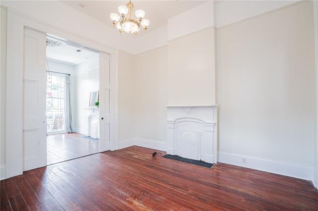 New Orleans, Louisiana 70130, United States, 2 Bedrooms Bedrooms, ,1 BathroomBathrooms,Residential,Active,57288