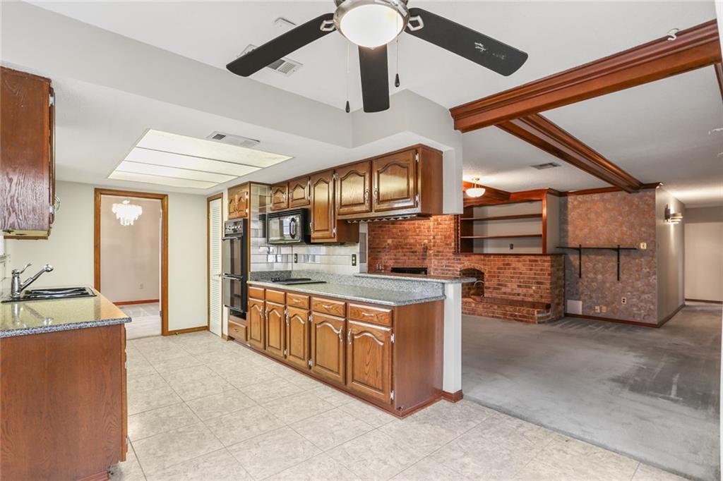 22 EDGEWOOD Drive