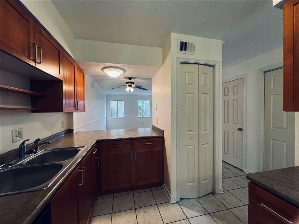 4041 DIVISION Street 4041