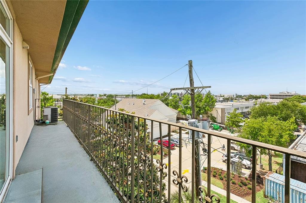 3456 CLEARY Avenue 504