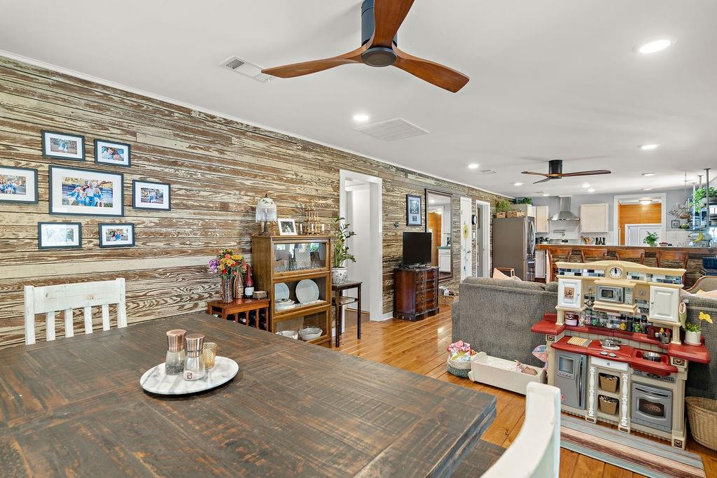 27095 JACKSON Street