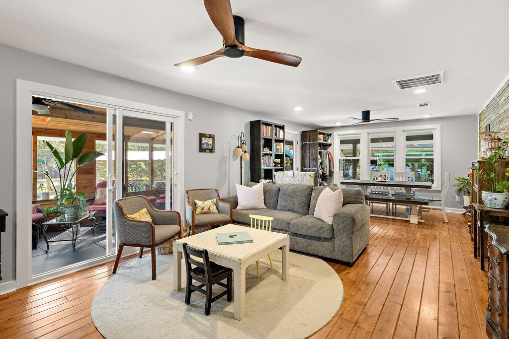 27095 JACKSON Street