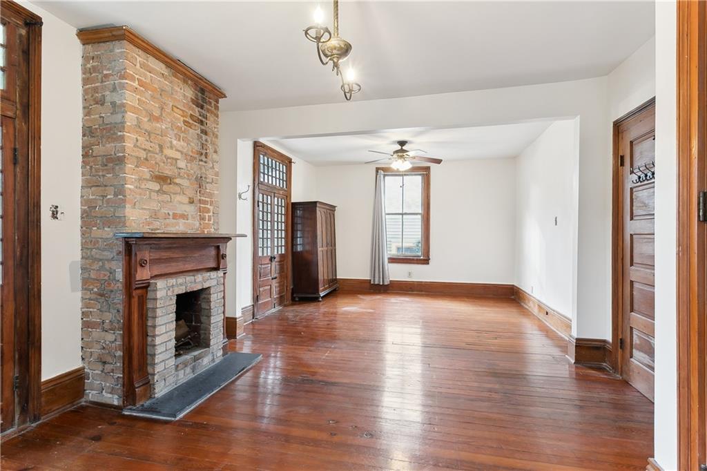 New Orleans, Louisiana 70119, United States, 3 Bedrooms Bedrooms, ,2 BathroomsBathrooms,Residential,Active,5011