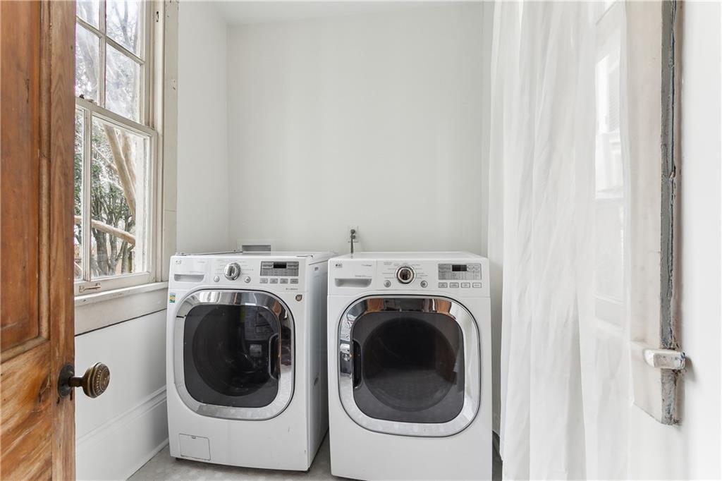 New Orleans, Louisiana 70119, United States, 3 Bedrooms Bedrooms, ,2 BathroomsBathrooms,Residential,Active,5011