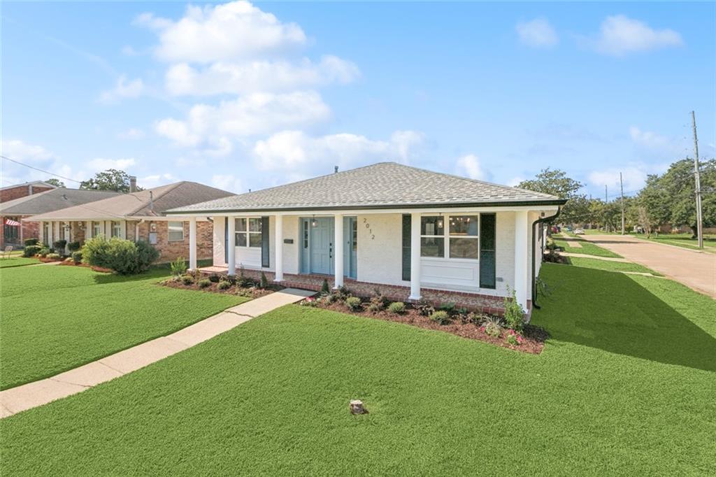 2012 EDENBORN Avenue