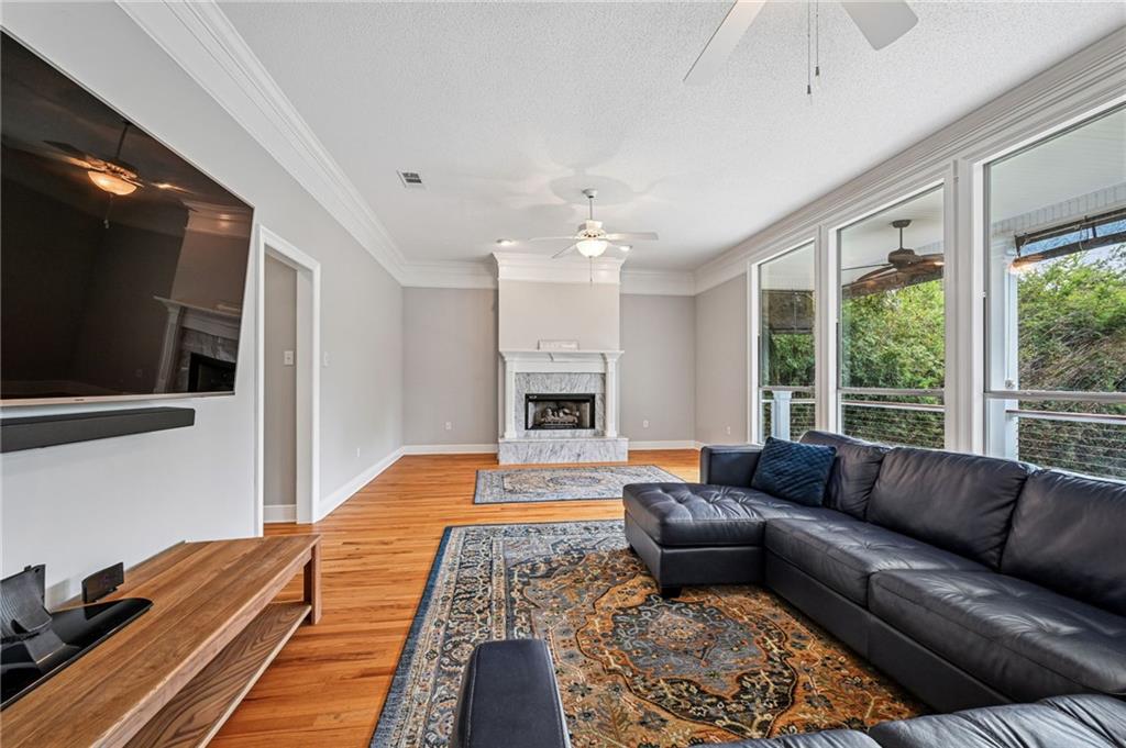 2610 JEFFERSON Street