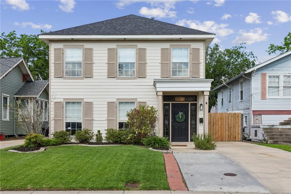 132 ATHANIA Parkway