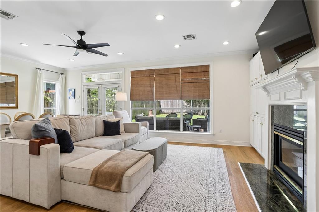 132 ATHANIA Parkway