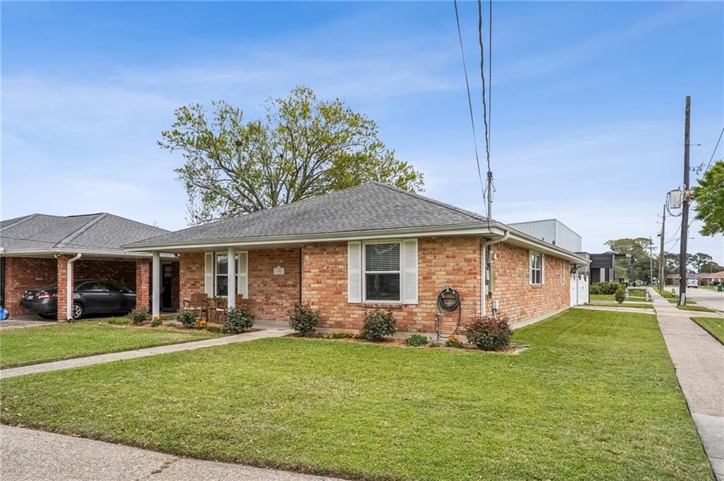 1301 RICHLAND Avenue