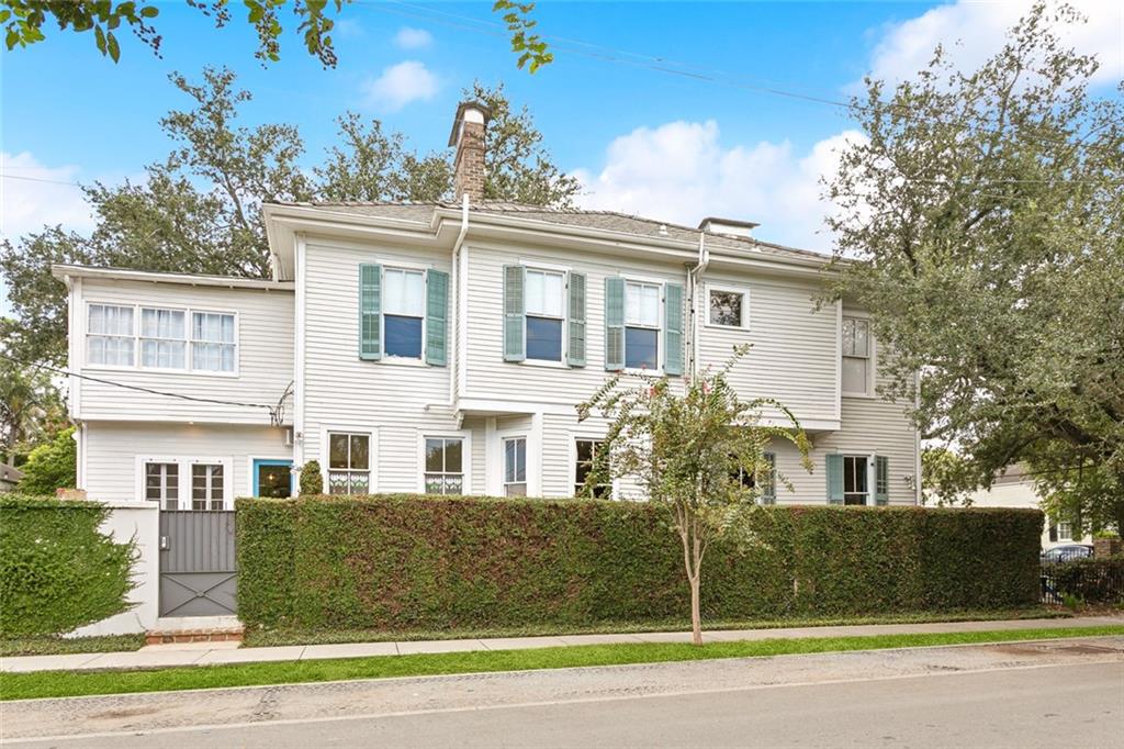 7463 DOMINICAN Street