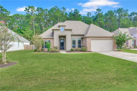 1056 SPRING HAVEN Lane Madisonville LA 70447