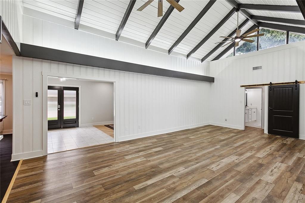 Photo 9 of 25 of 15 BOIMARE Avenue house