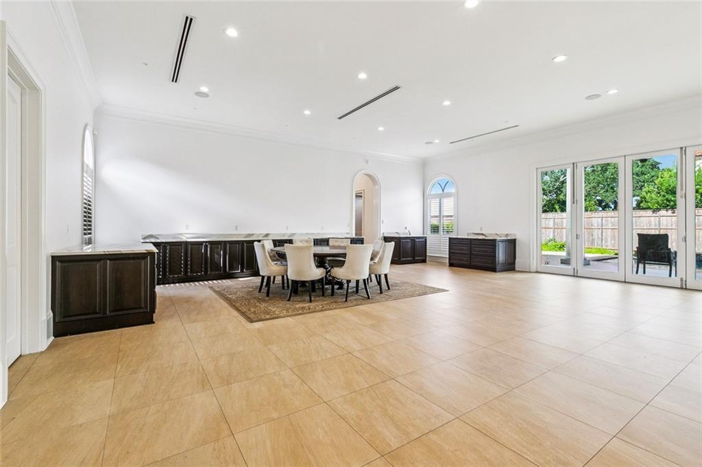 1000 FALCON Road