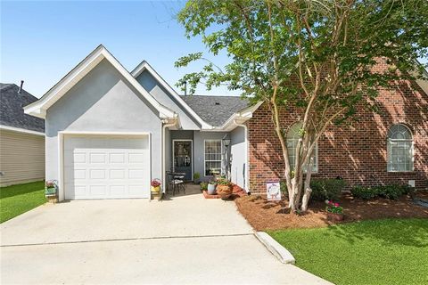 221 LIBRA Avenue b Mandeville LA 70471