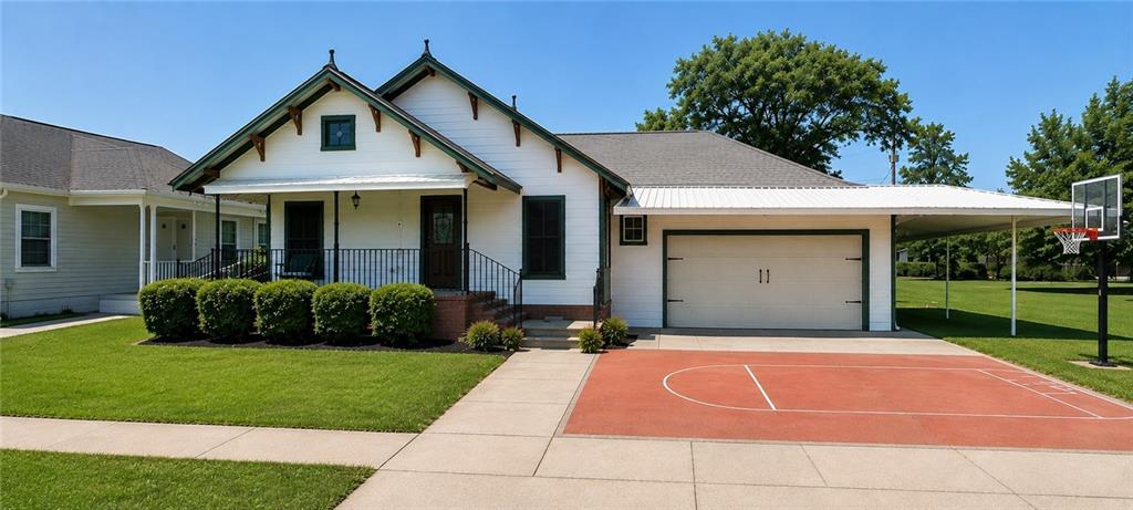 1528 SCHNELL Drive