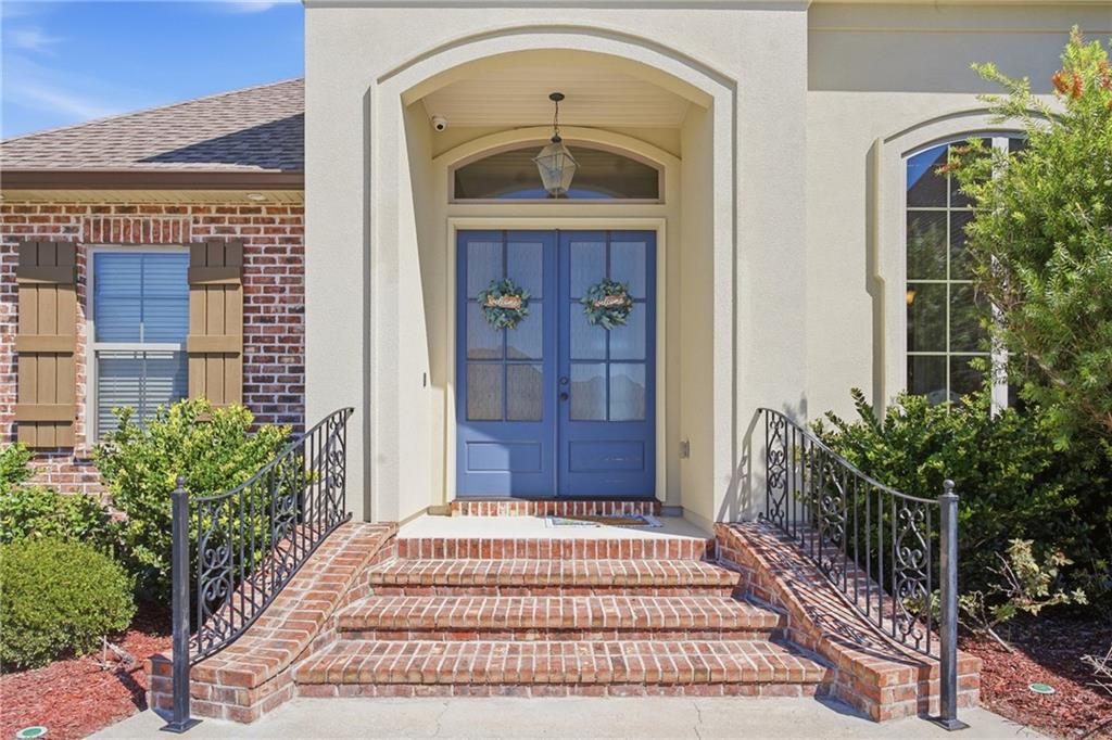 457 SAN CRISTOBAL Court