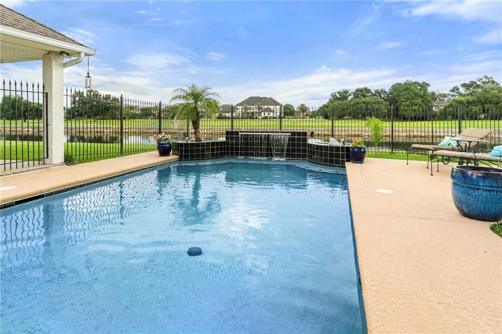 3913 LAKE PROVIDENCE Drive