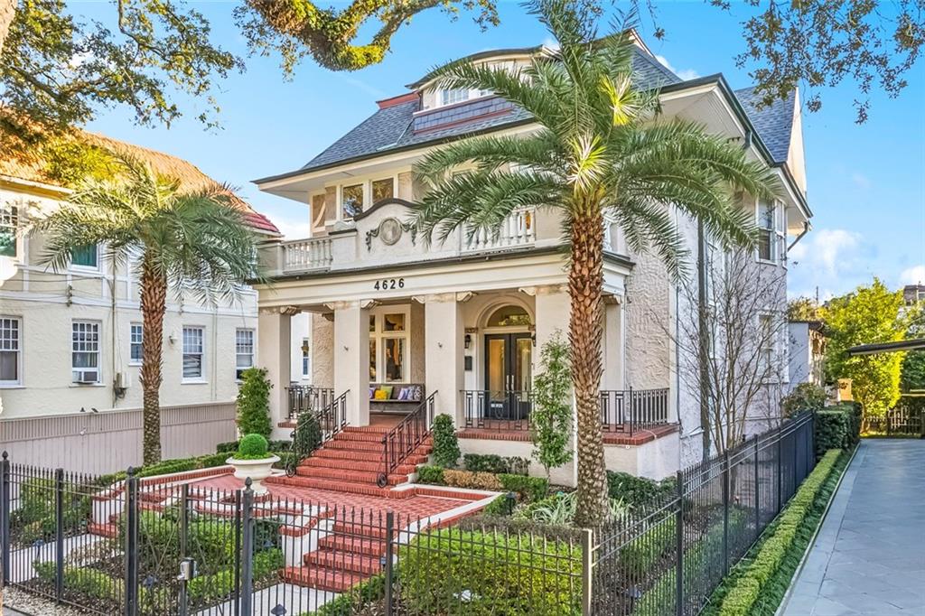 4626 ST CHARLES Avenue