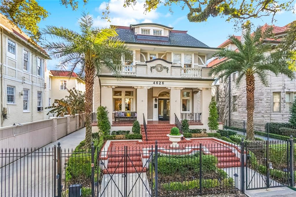 4626 ST CHARLES Avenue