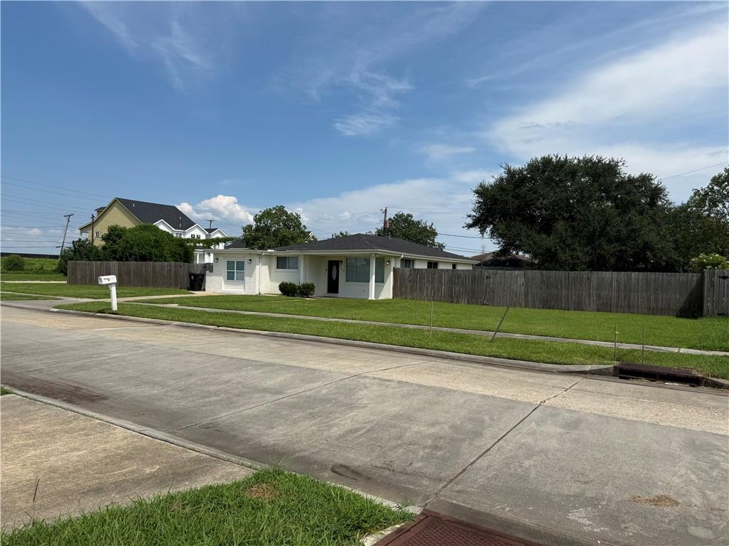 225 NUTRIA Drive