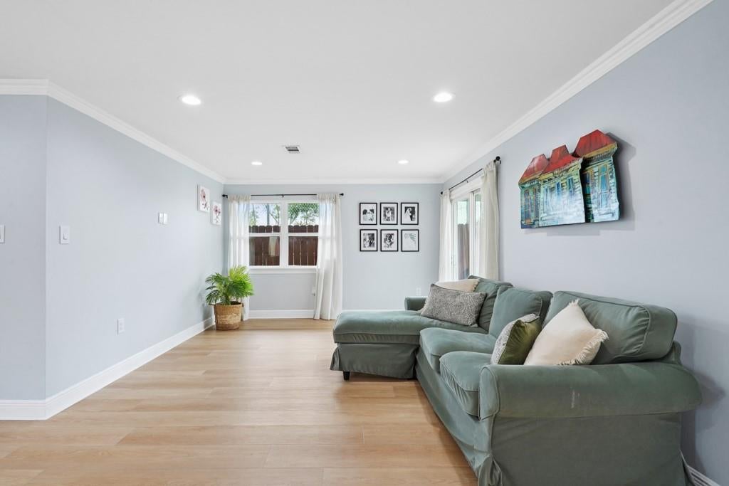 2133 GENERES Drive