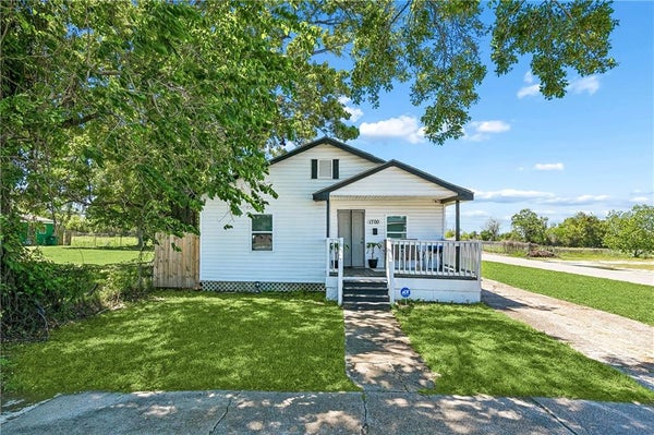 1700 PAILET AVE, HARVEY, LA 70058 - Image 7d4d6e91fa40fcfb072acc739b4cf711/635820364