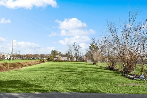 742 TAYLOR Street Kenner LA 70062