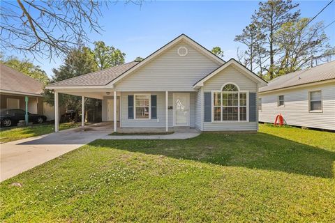 177 BEAUREGARD Street Ponchatoula LA 70454